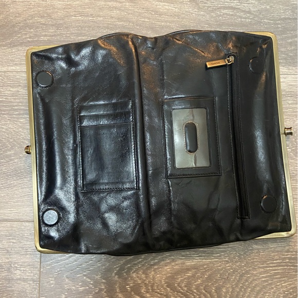 HOBO Lauren Clutch Wallet Black Tooled Leather Paisley Embossed Clasp Fold Mag. - Picture 3 of 10